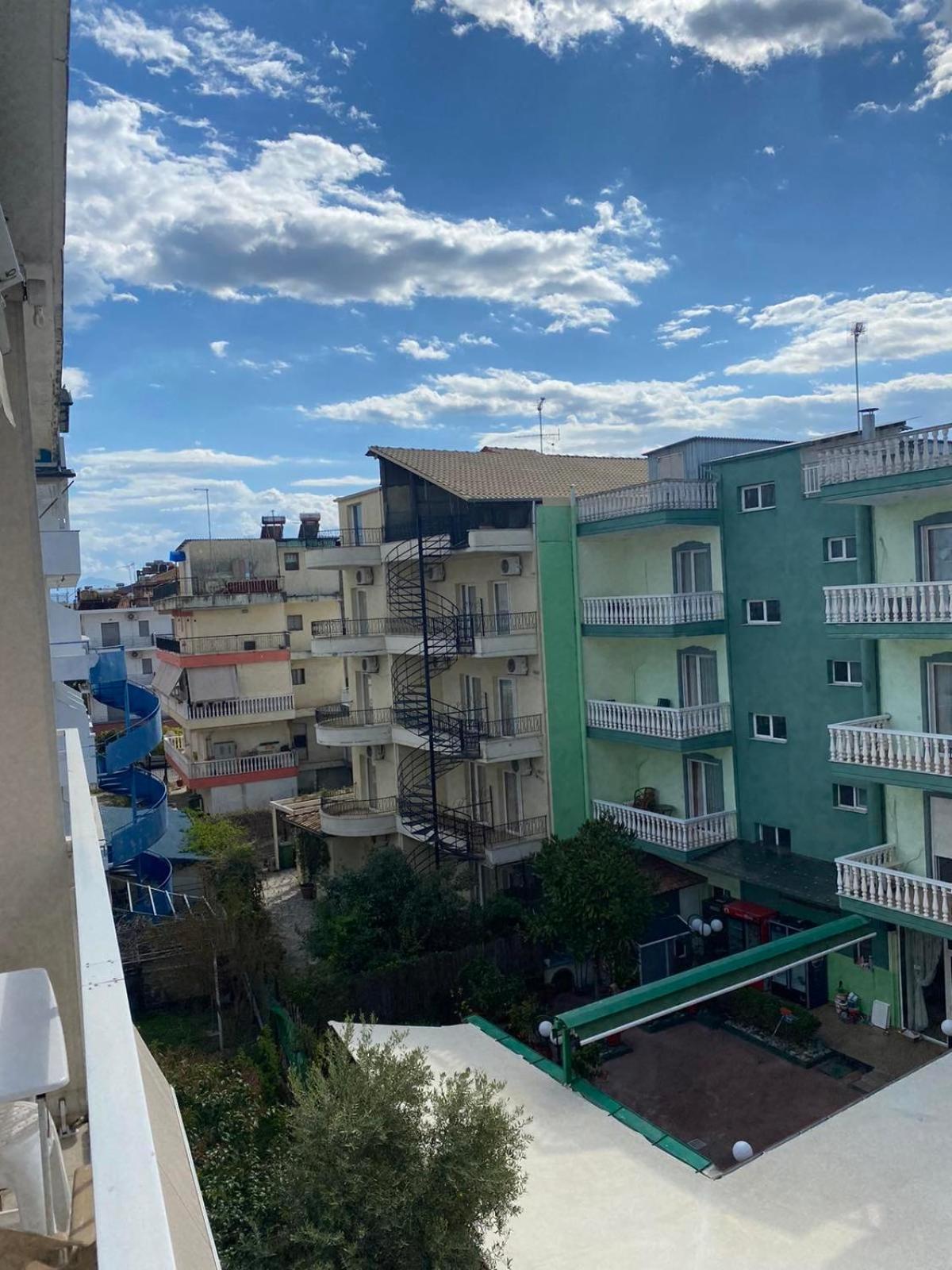 Apartman Mirjana Paralia Katerinis Bagian luar foto